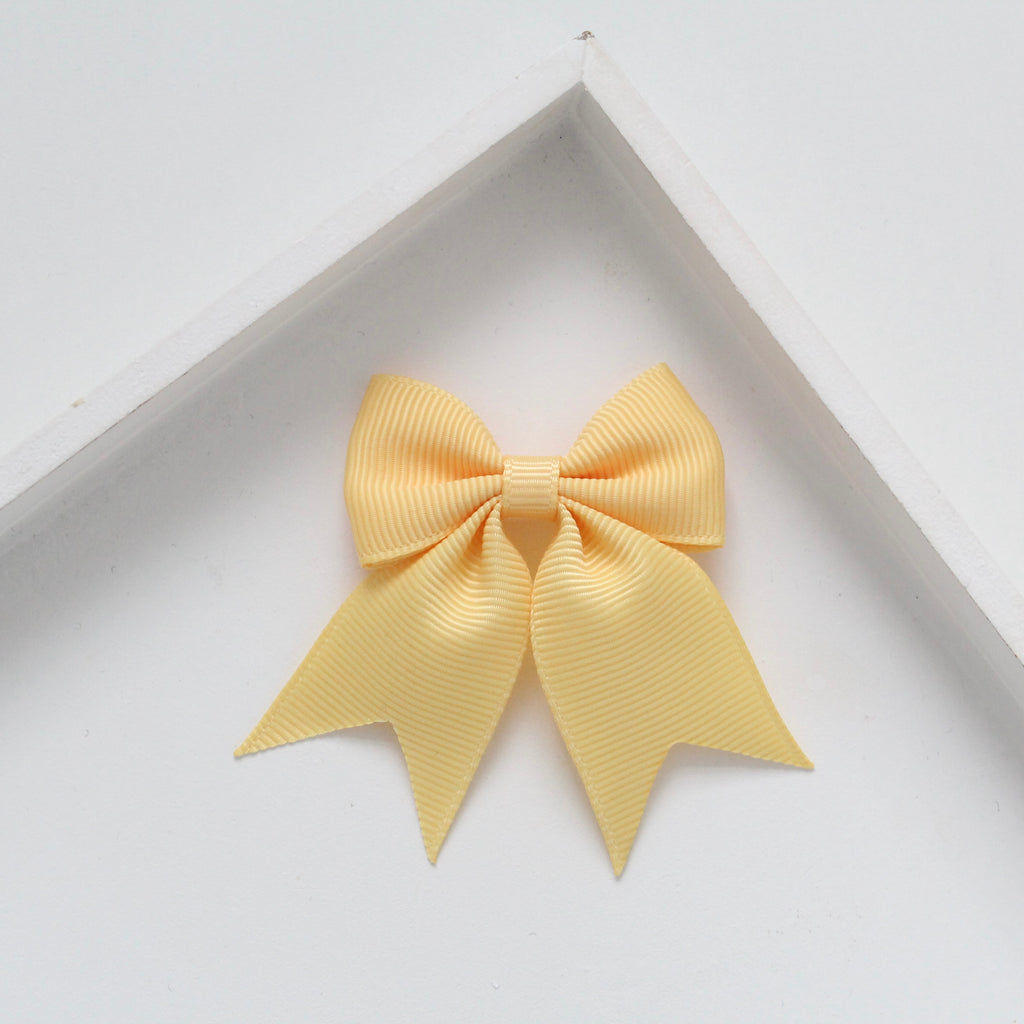 Personalised short tail pinch ribbon | 34 colours | Clip or bobble