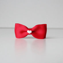 Load image into Gallery viewer, Red heart ribbon pinch bows
