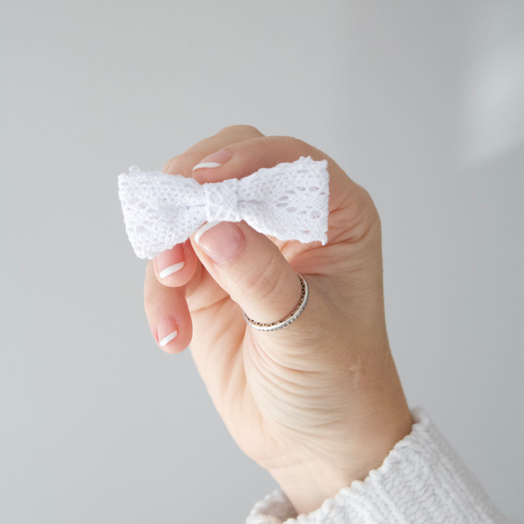 Crochet pinch clips