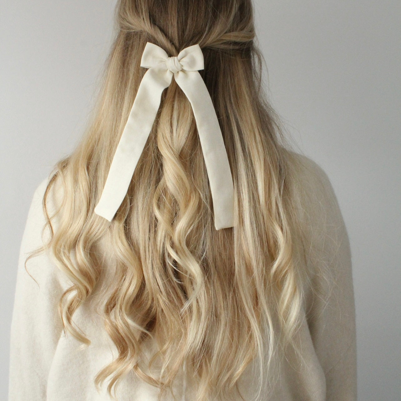 Luxury sweetheart bows | 7 Colours | Clip or bobble
