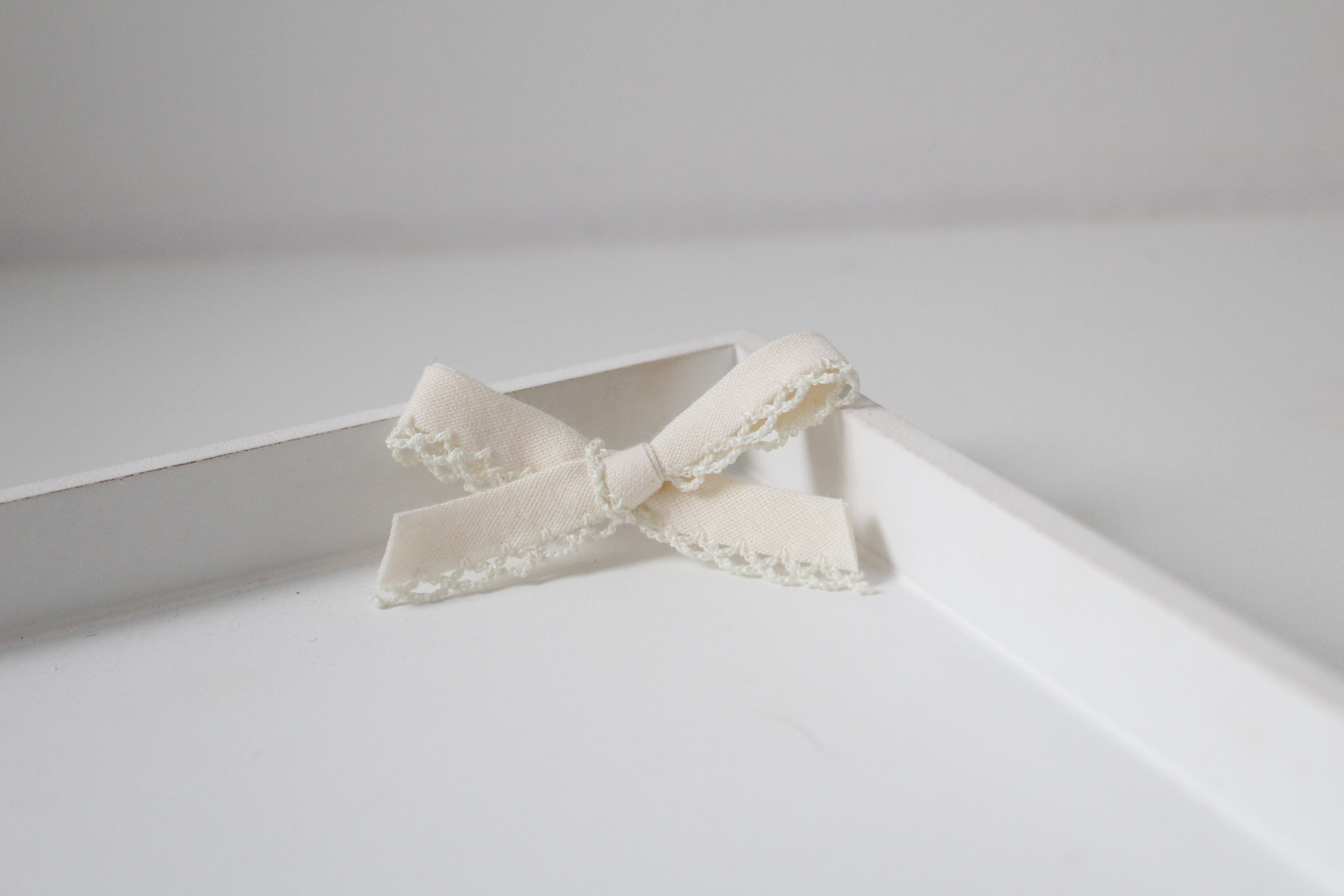 Hand tied bows | 16 Colours