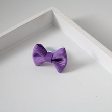 Load image into Gallery viewer, Mini pinch bows - 32 Colours