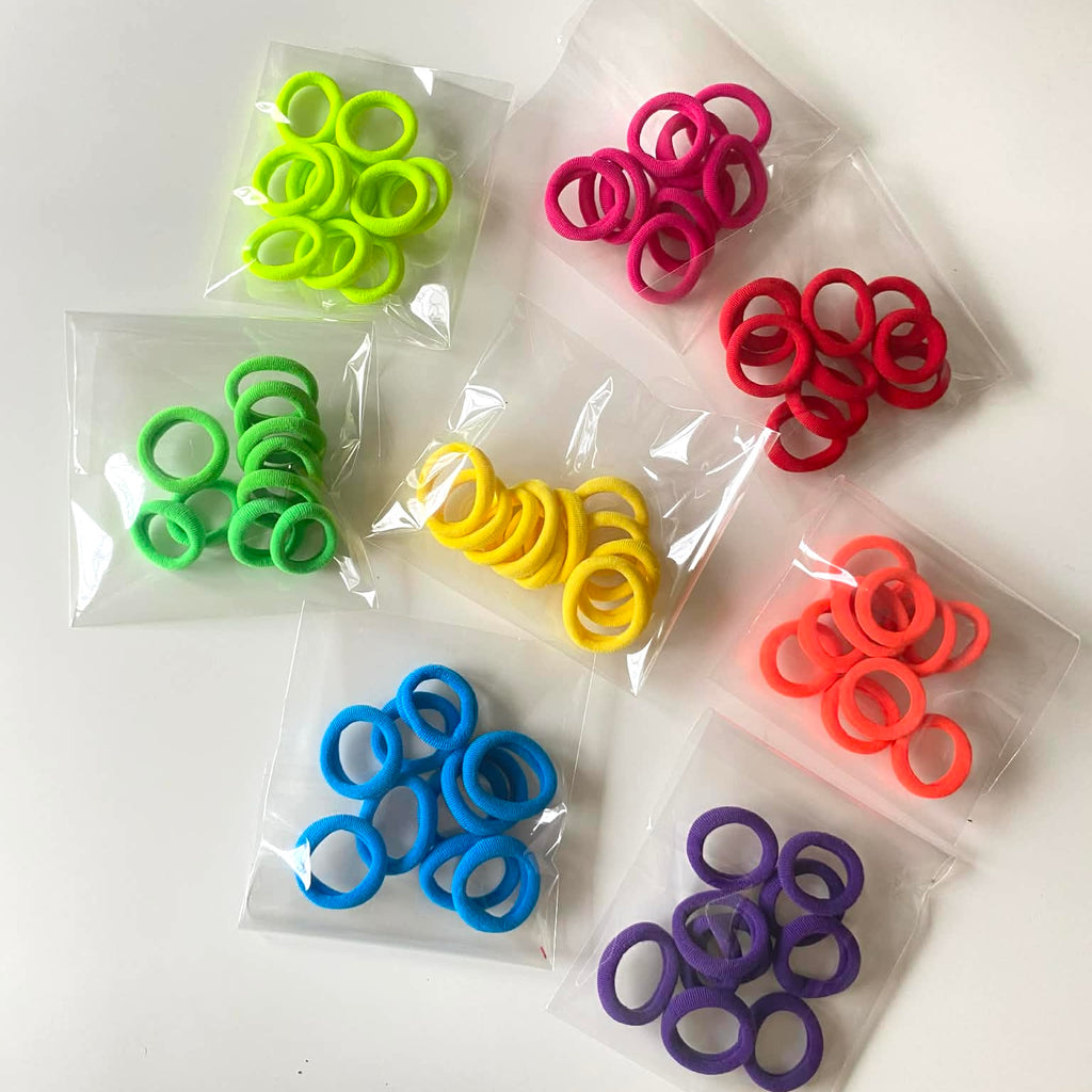 Nylon bobbles  | 8 colours