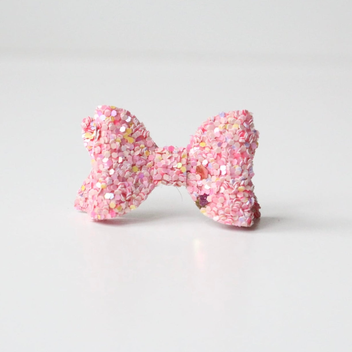 Limited edition | Petite deluxe glitter bows | 11 Colours | Clip or Bobble