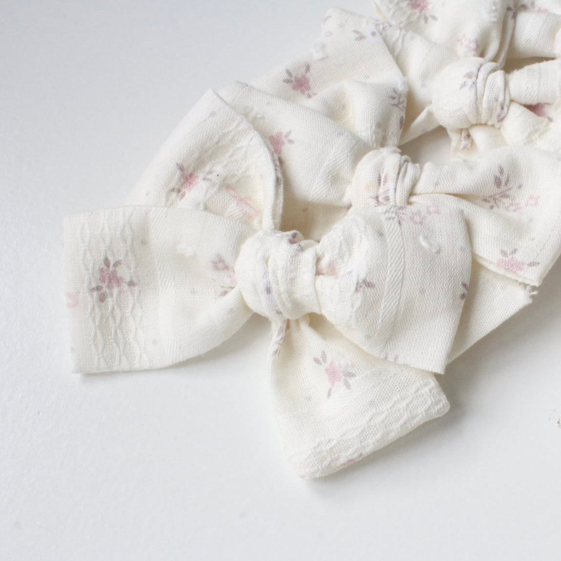 Delicate floral mini sweetheart bow | Clip, Headband & bobble
