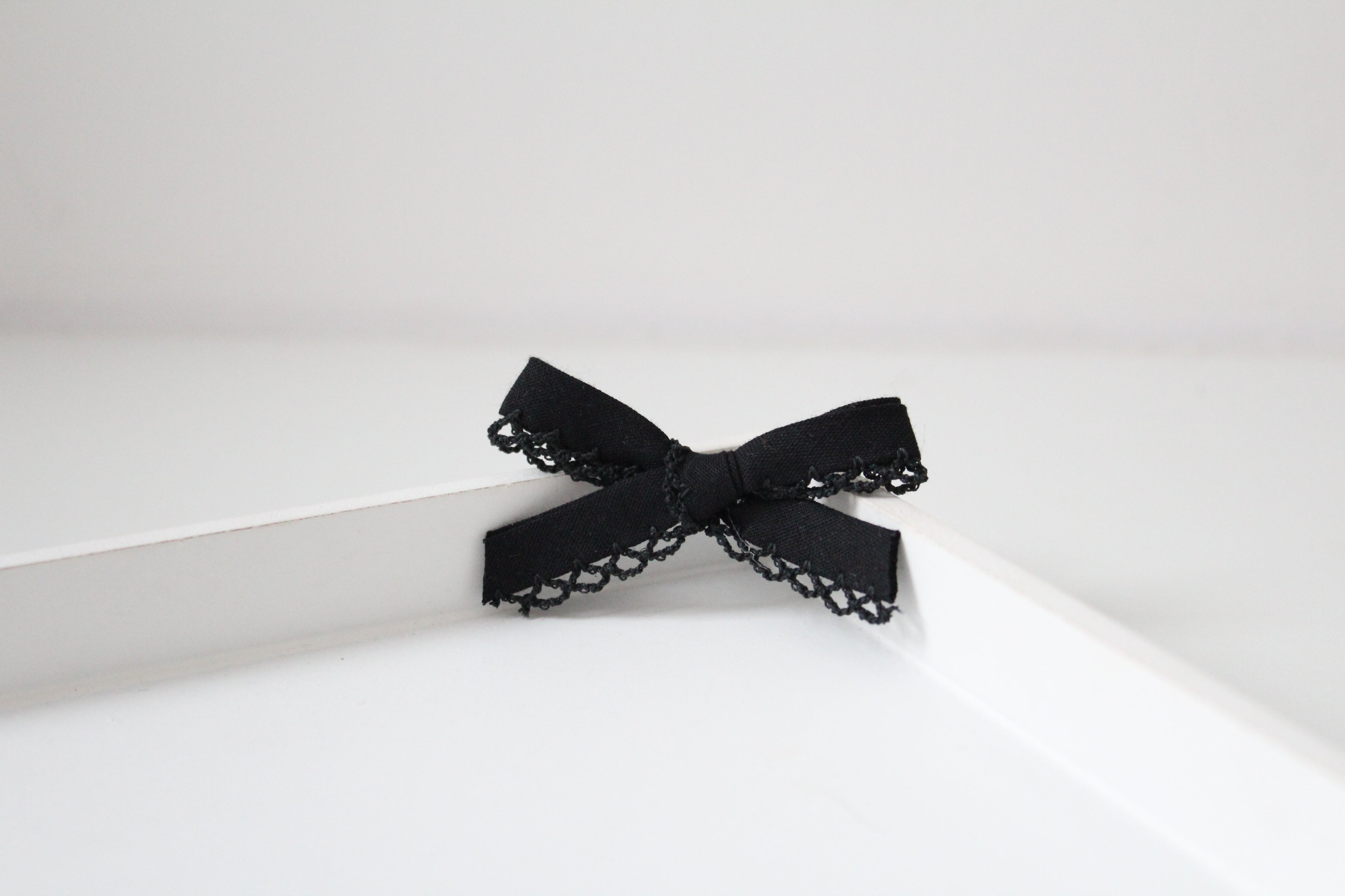 Hand tied bows | 16 Colours