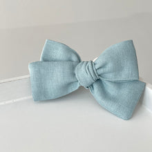 Load image into Gallery viewer, Mini sweetheart bows - 10 Colours