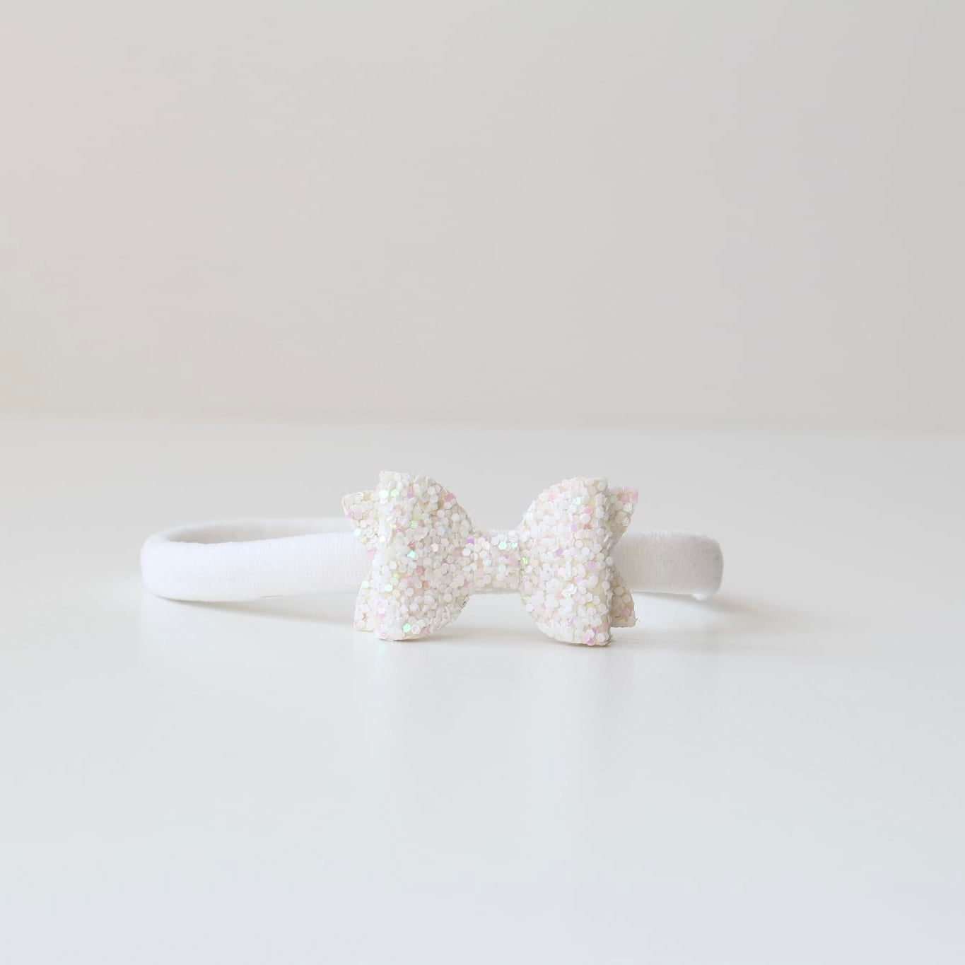 Petite deluxe glitter bows | 22 Colours
