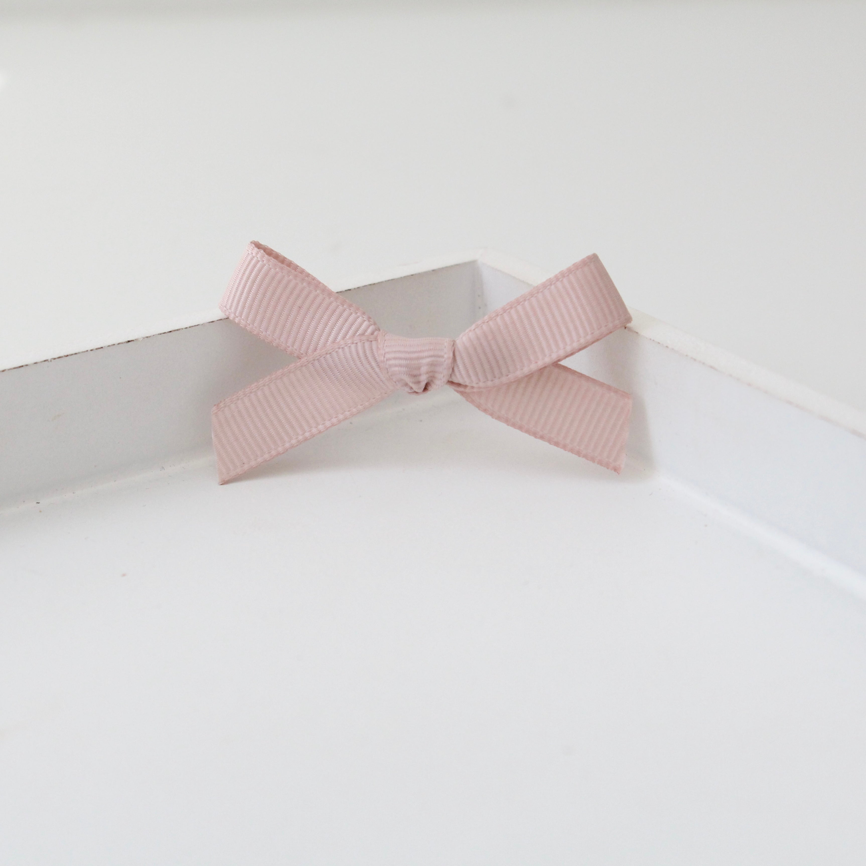 Hand tied ribbon bow clips | 41 Colours