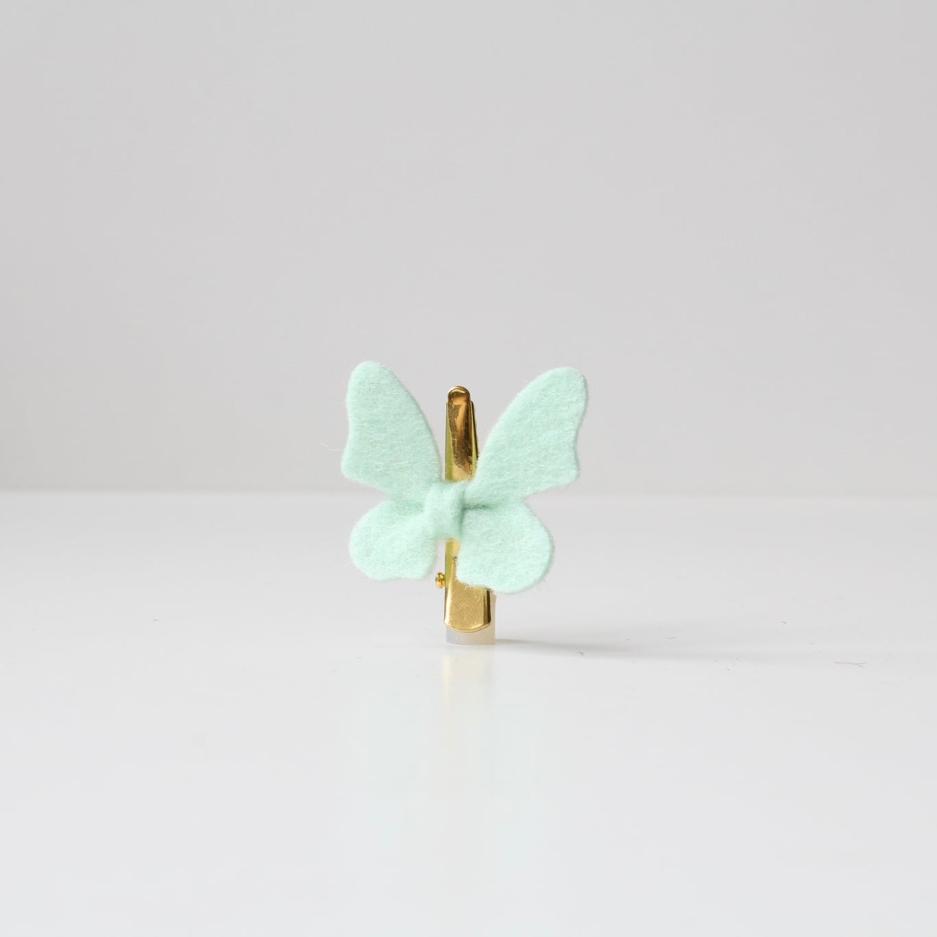 Felt butterflys | 26 Colours | 2 Sizes | Clip or headband