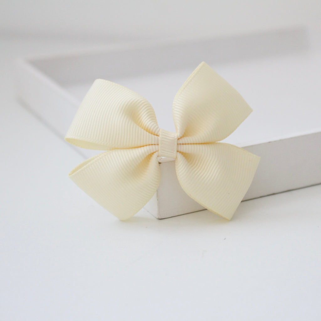 Double pinch ribbon bows | 32 colours | Clip or bobble