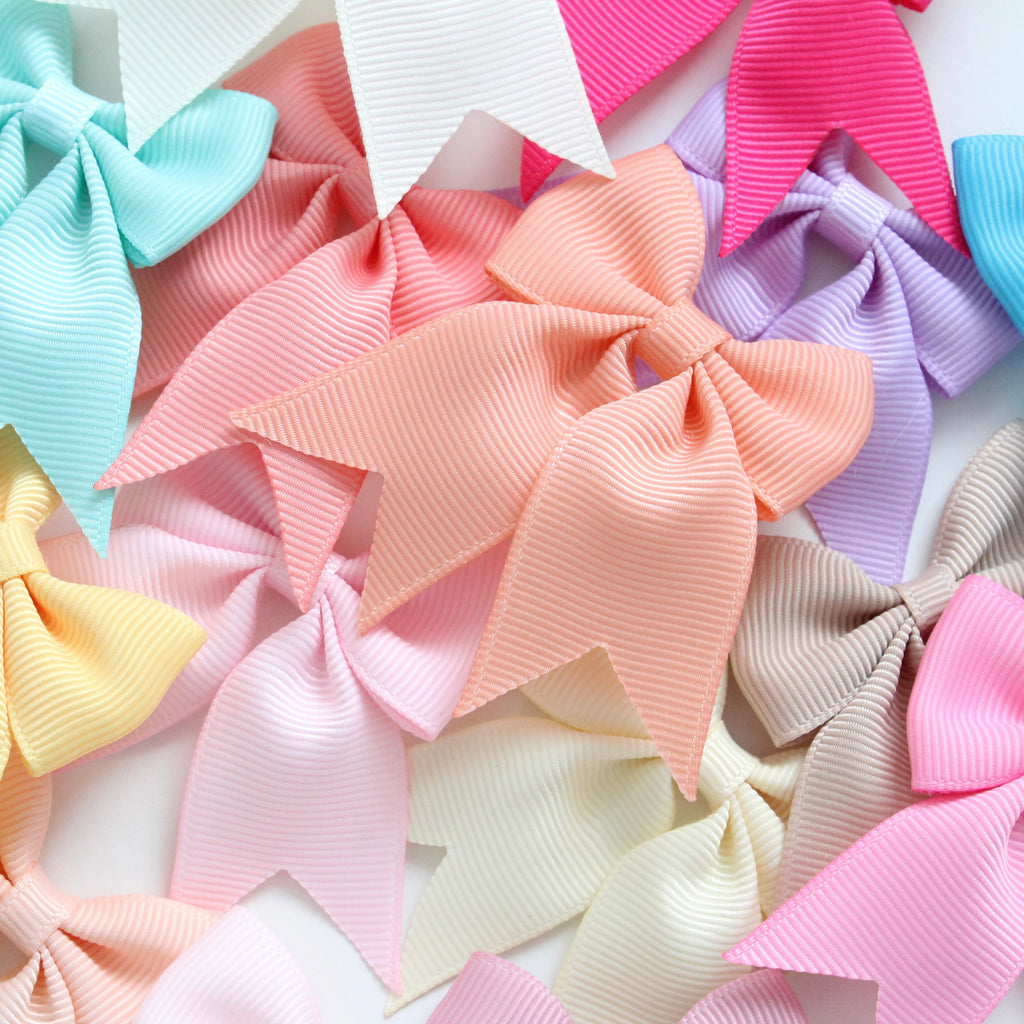 Personalised short tail pinch ribbon | 34 colours | Clip or bobble