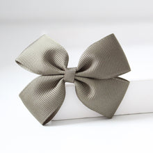 Load image into Gallery viewer, Double pinch ribbon bows 32 colours