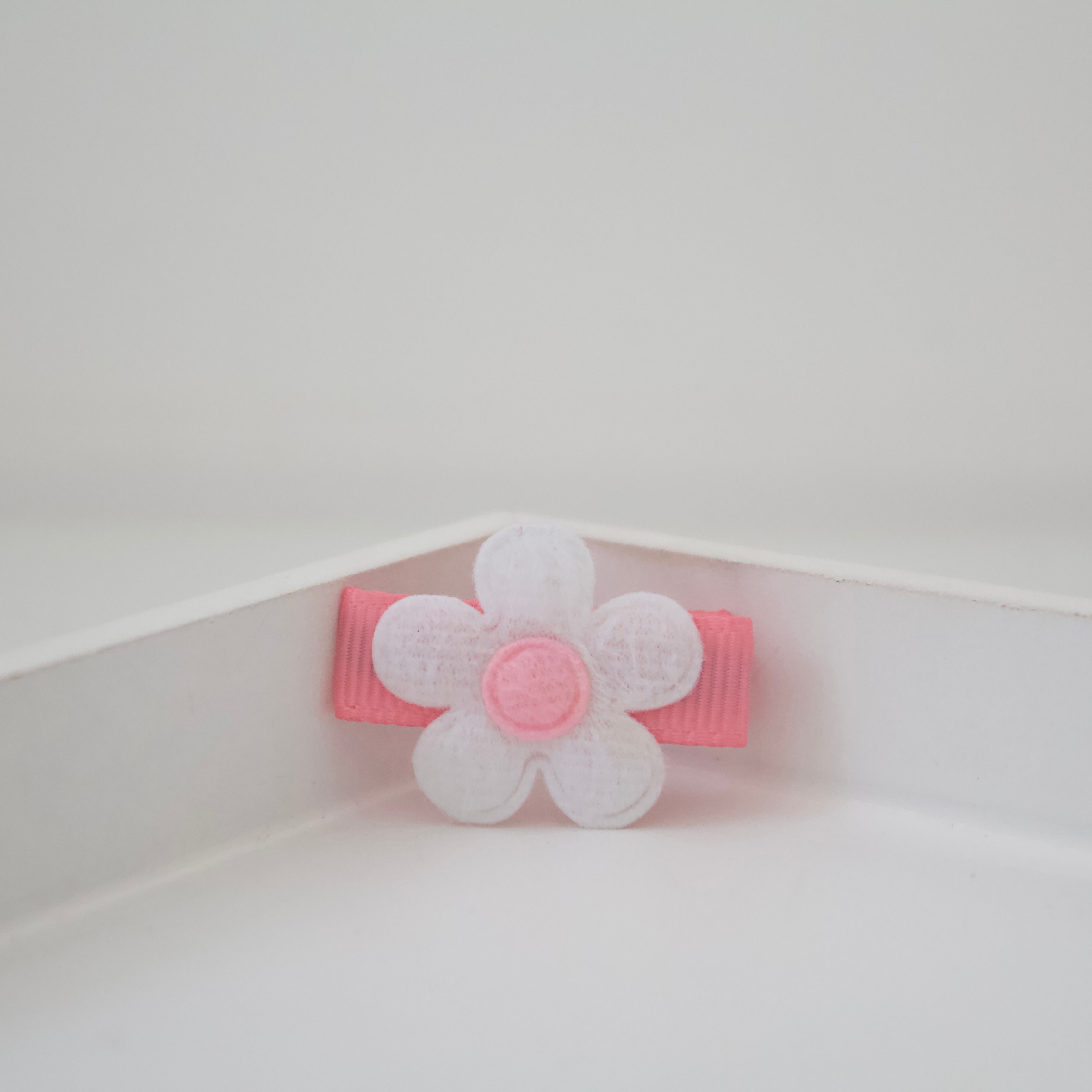 Daisy flower clips | 2 colours