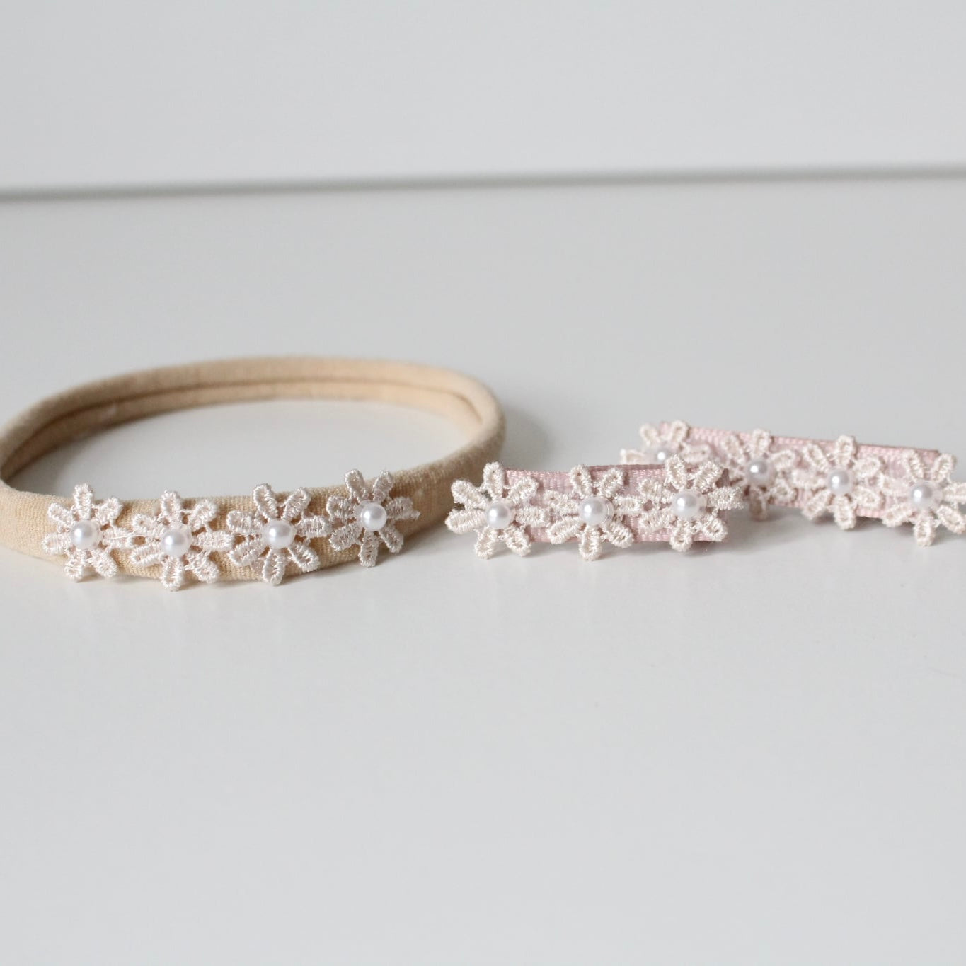 Delicate soft  light dusky pink daisy & pearl  flowers | Clip or headband