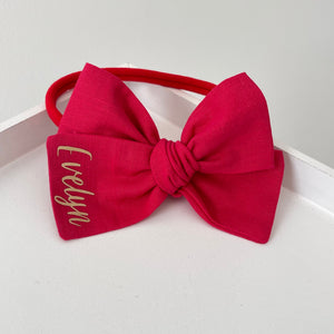 Red sweetheart bows