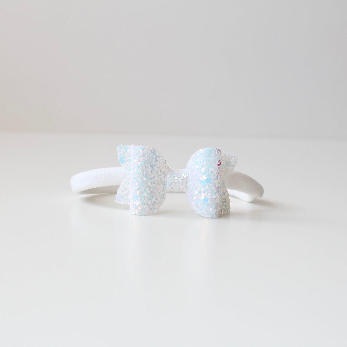 Mini deluxe glitter bows | 22 Colours | Clip, headband or bobble