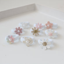 Load image into Gallery viewer, My first delicate bobbles - 9 colours