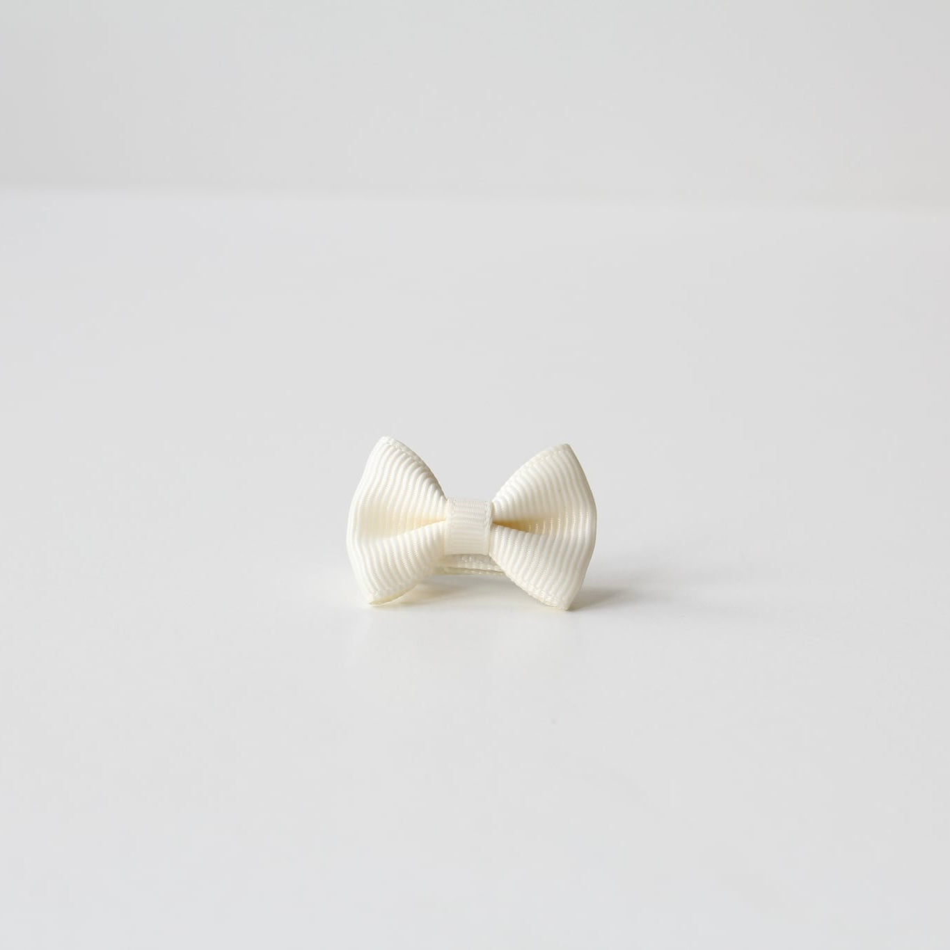 Mini pinch bows | 35 Colours | Clips, headband & bobbles