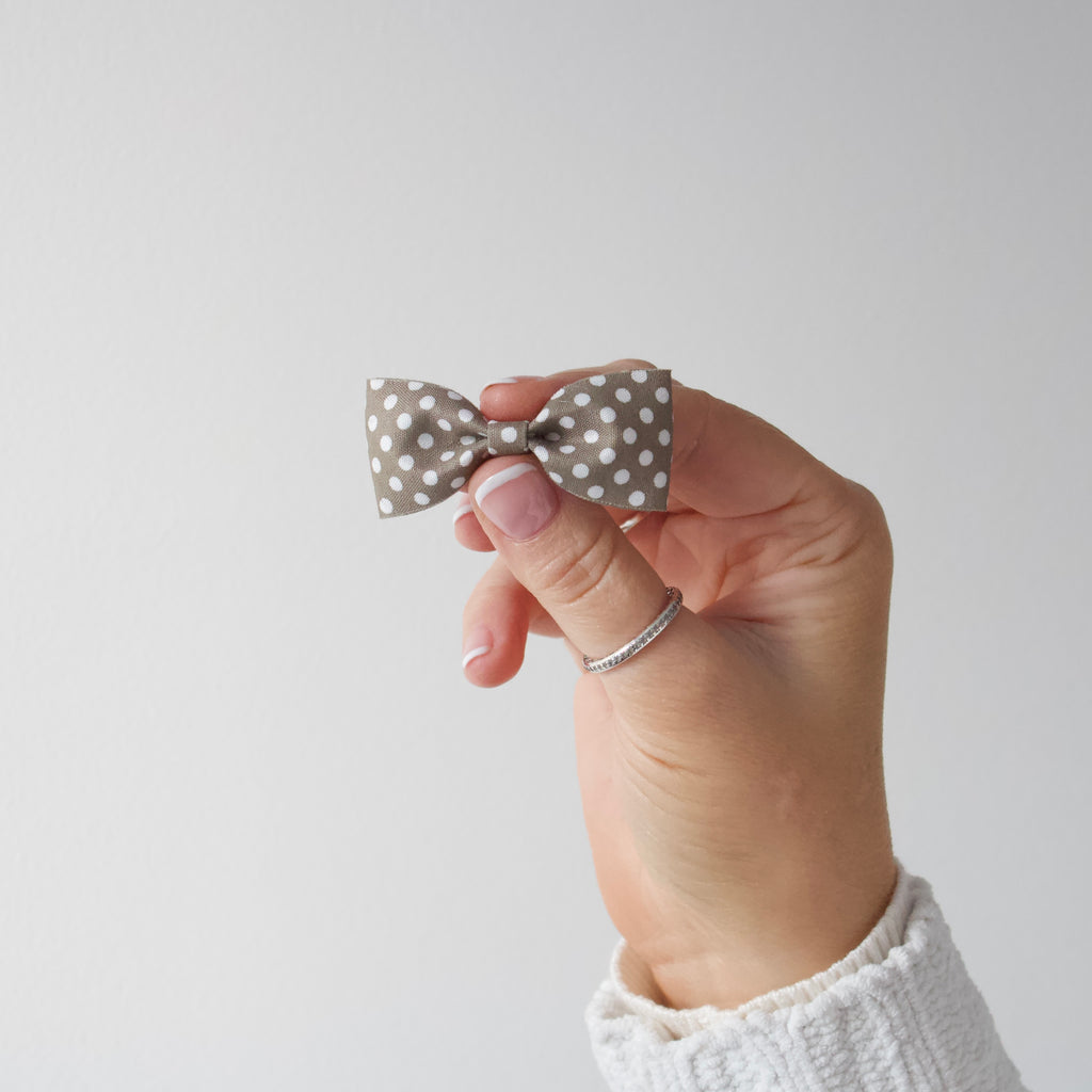 Polka dot pinch bow clips | 6 colours