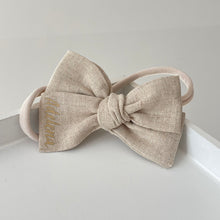 Load image into Gallery viewer, Mini sweetheart bows - 10 Colours