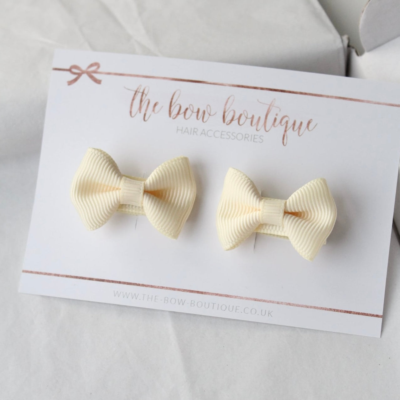 My first pigtail clip set | Lemon mini pinch bow