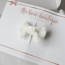 Load image into Gallery viewer, My first Ivory lace mini pinch bow clip - Occasion