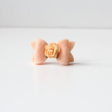 Load image into Gallery viewer, Petite felt flower bows