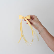 Load image into Gallery viewer, Design your own - tail pinch ribbon bows - 2 sizes