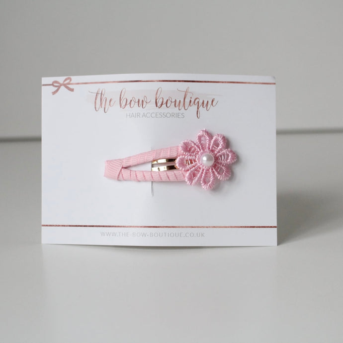 Large pink flower snappy clip