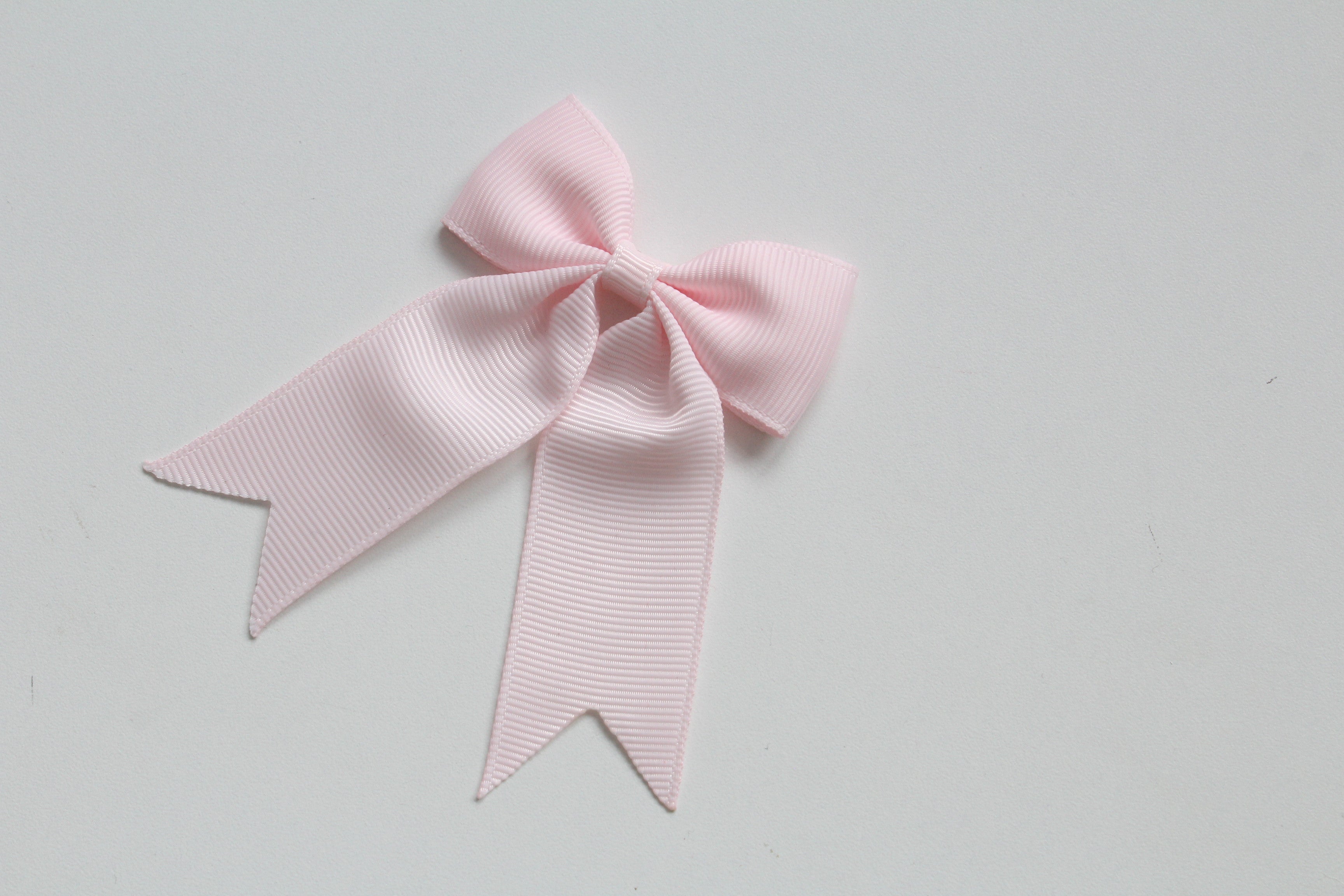Personalised tail pinch ribbon bows | 33 colours