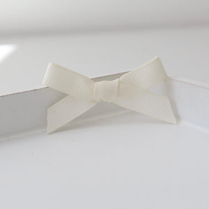 Hand tied ribbon bow clips - 42 Colours