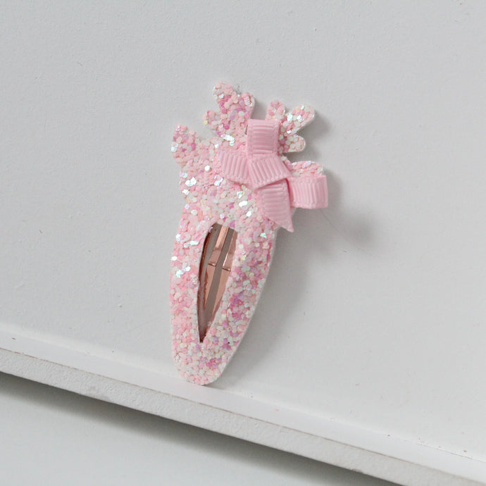 Pinkmas reindeer snappy clip