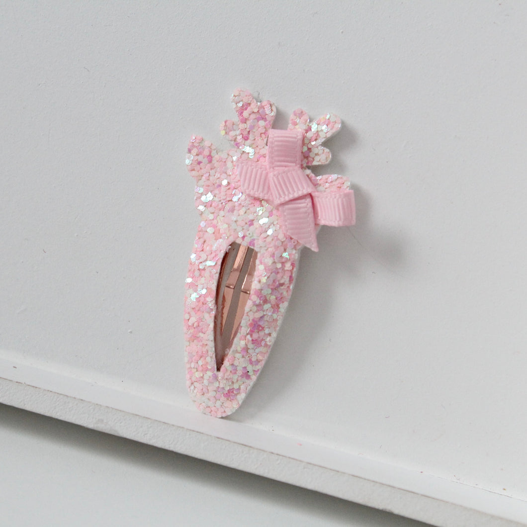 Pinkmas reindeer snappy clip