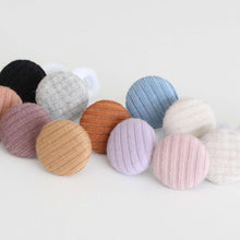 Load image into Gallery viewer, Jersey button bobbles (22 colours)