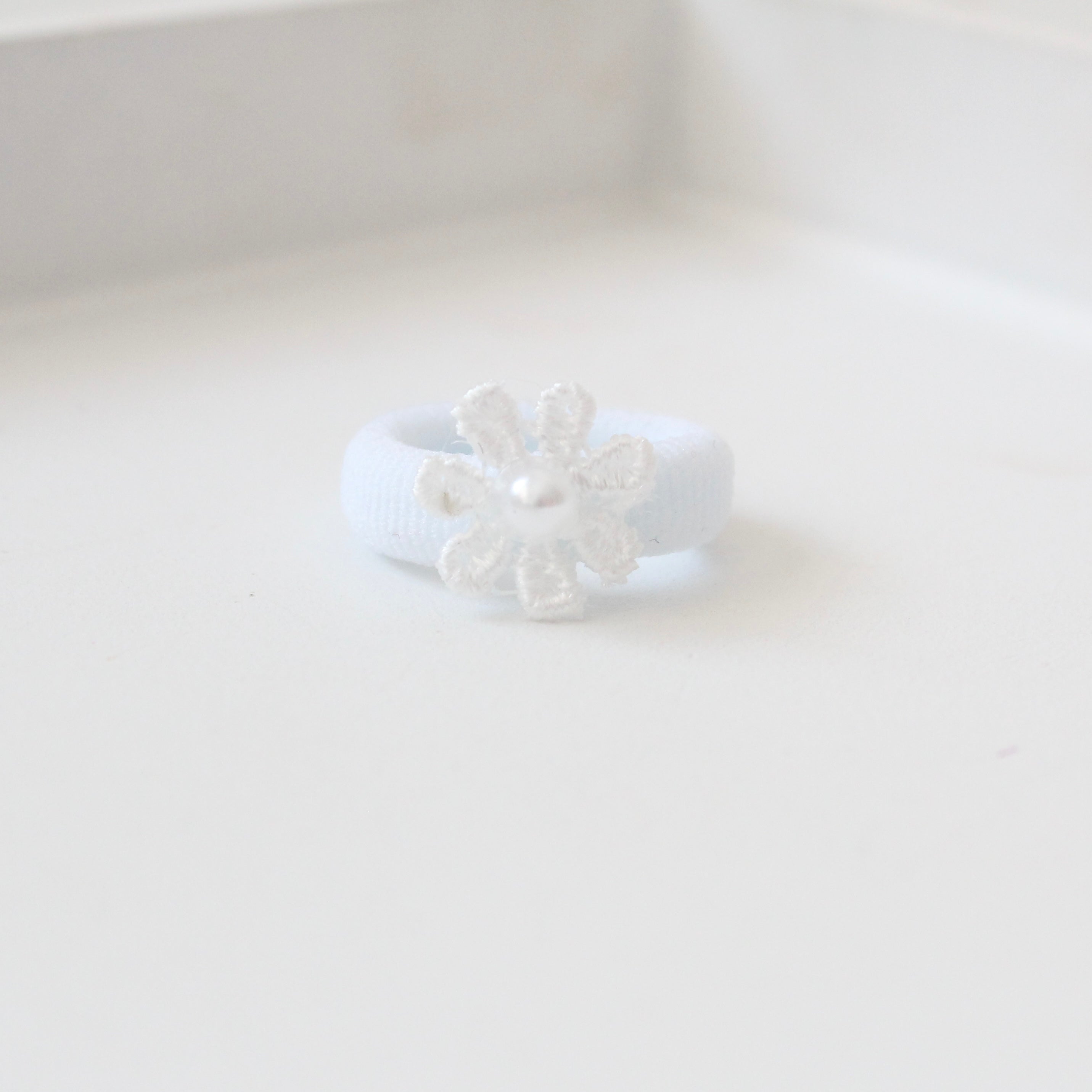 My first delicate bobbles | 9 colours