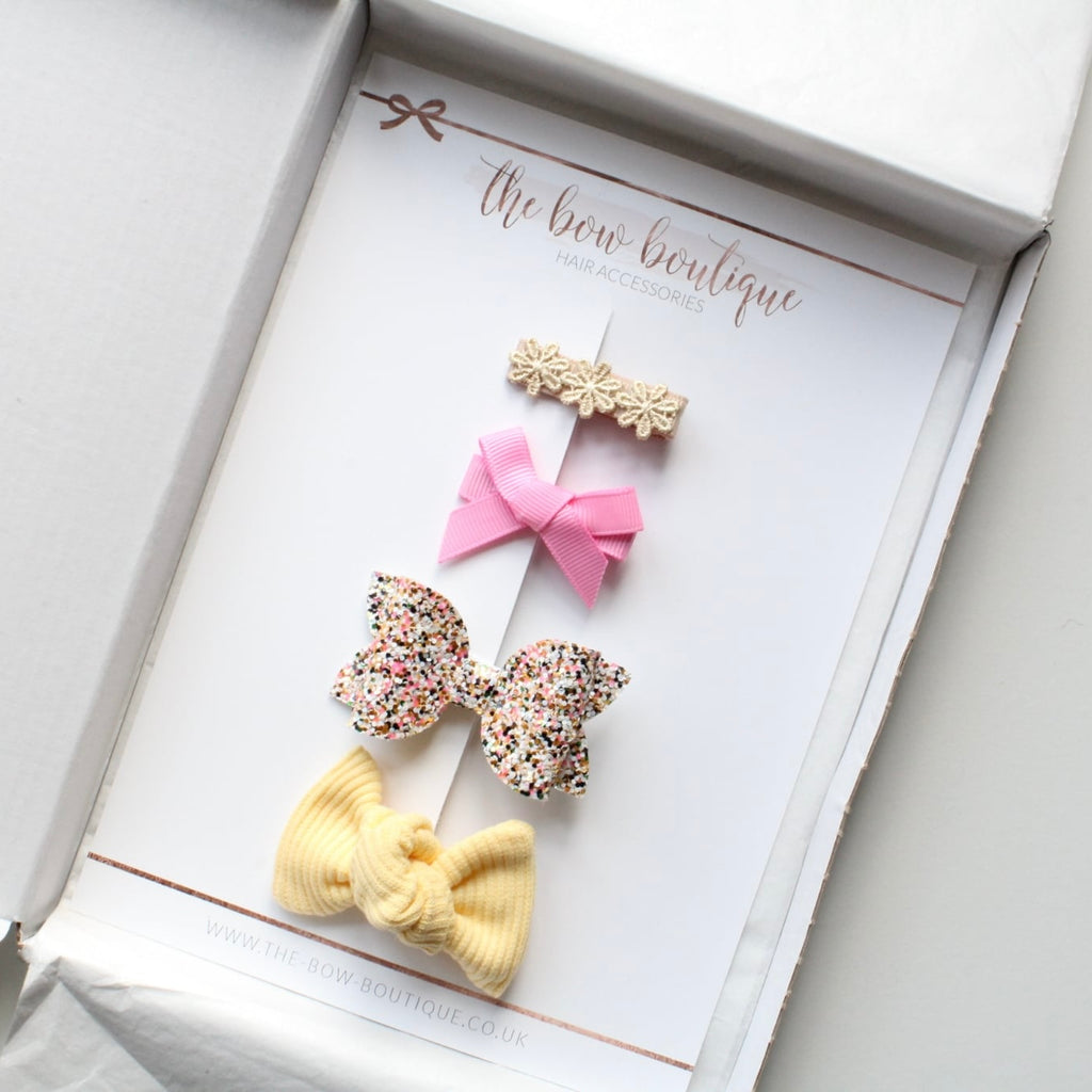 Yellow summer bow set