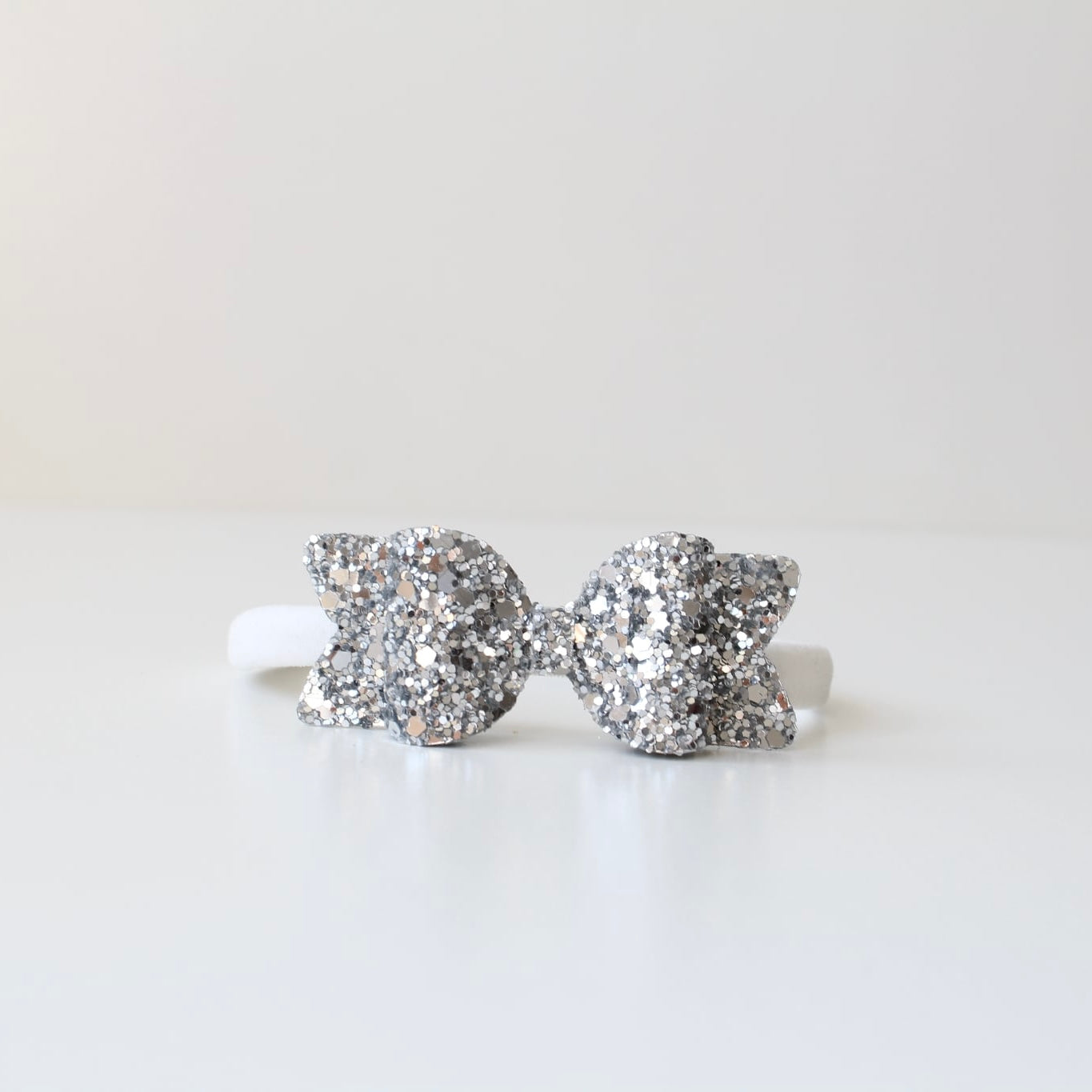 Small chunky glitter bows | 22 Colours