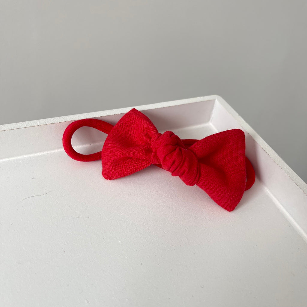 Red bows | 3 Bow styles | Option to personalise | Clip, headband or bobble