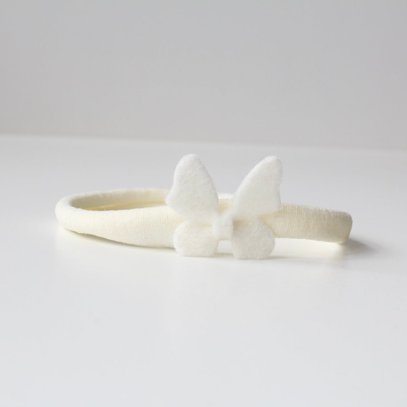 Felt butterflys | 26 Colours | 2 Sizes | Clip or headband