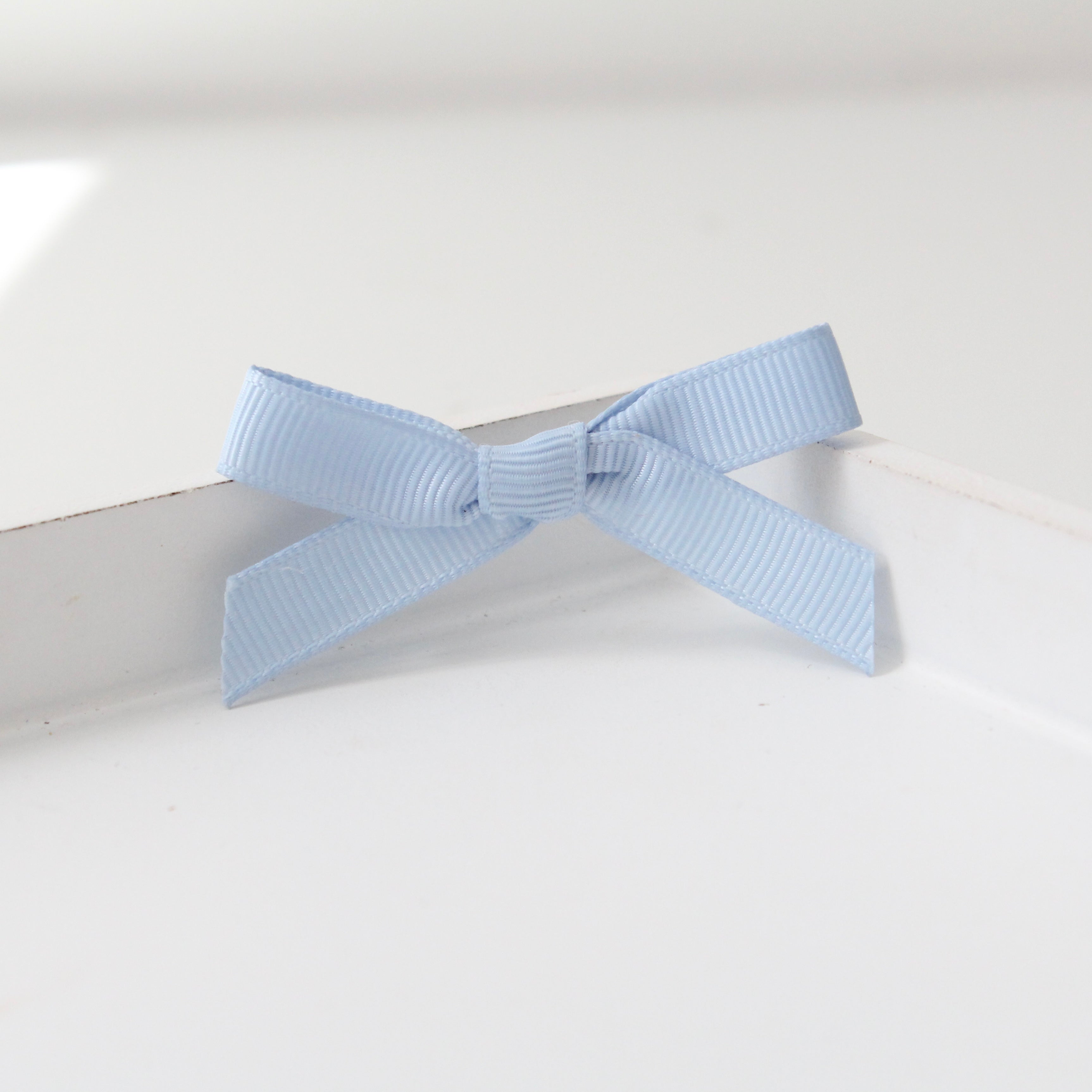 Hand tied ribbon bow clips | 41 Colours