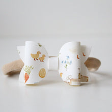 Load image into Gallery viewer, Day on the farm medium deluxe bows