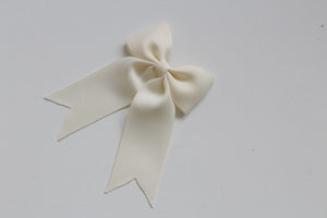 Tail pinch ribbon bows 33 colours