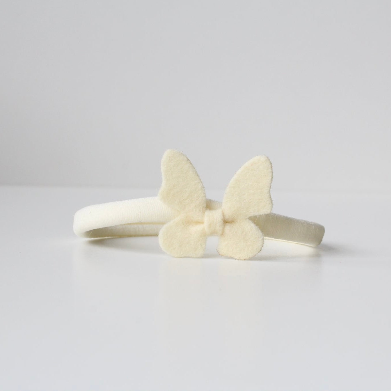 Felt butterflys | 26 Colours | 2 Sizes | Clip or headband