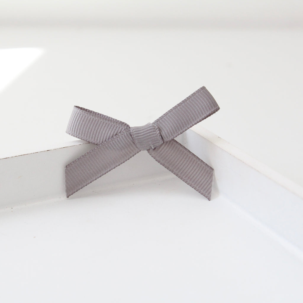 Hand tied ribbon bow clips | 41 Colours
