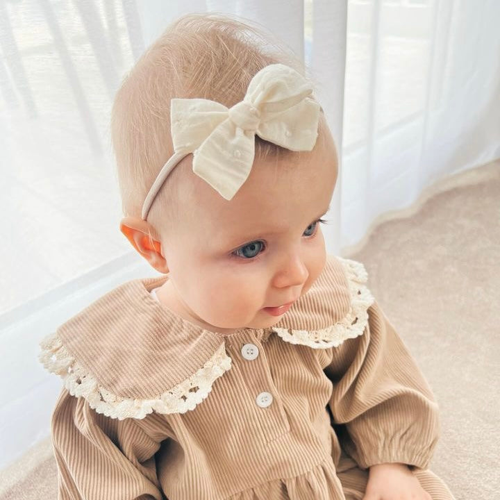 Cream dot sweetheart bow