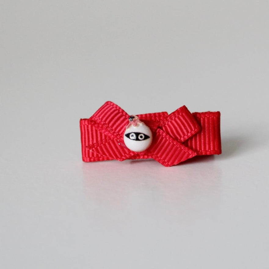 My first ribbon halloween bow clips