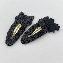 Load image into Gallery viewer, Halloween black cat snappy clip