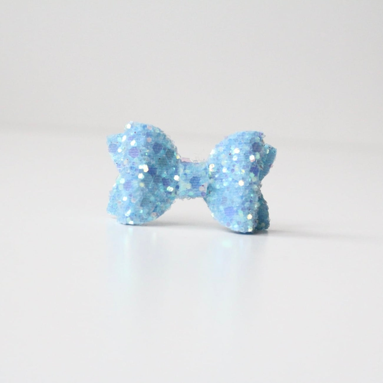 Limited edition | Petite deluxe glitter bows | 11 Colours | Clip or Bobble