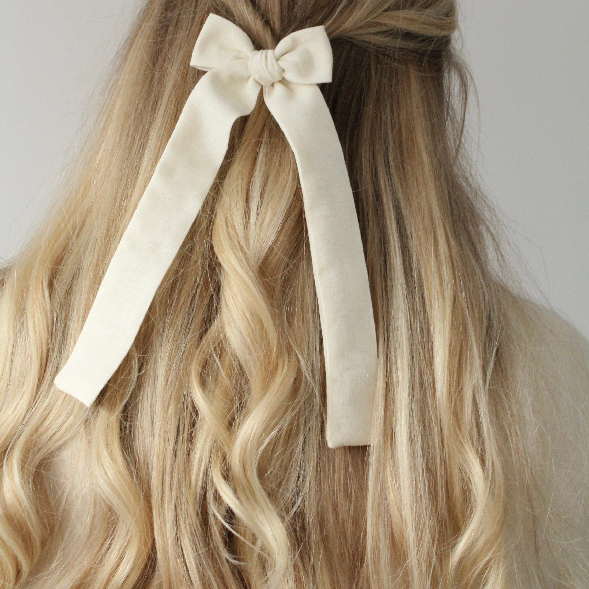Luxury sweetheart bows | 7 Colours | Clip or bobble